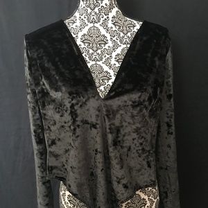 🔥 NWOT Plunge Crushed Velvet Bodysuit Size M/L